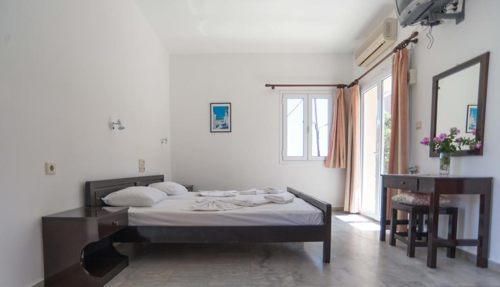 Belvedere Agia Marina 外观 照片